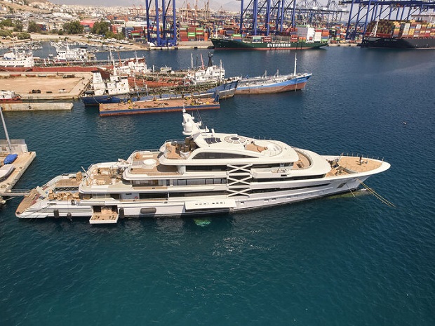 Golden Yachts ''Project X''i Teslim Etti