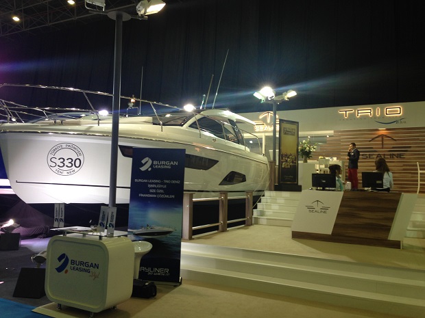 Sealine S 330 Avrasya Boat Show'da..