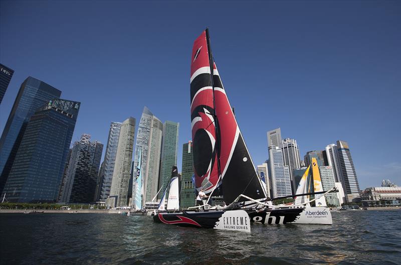 Extreme 40 Sailing Singapur 2013 Yarışı’nda Lider “Alinghi”